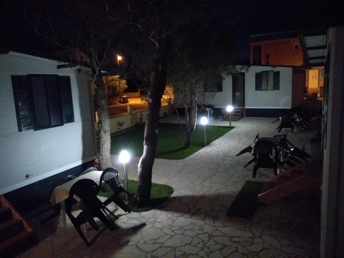 Mobile Homes Bonaca Srima Eksteriør bilde